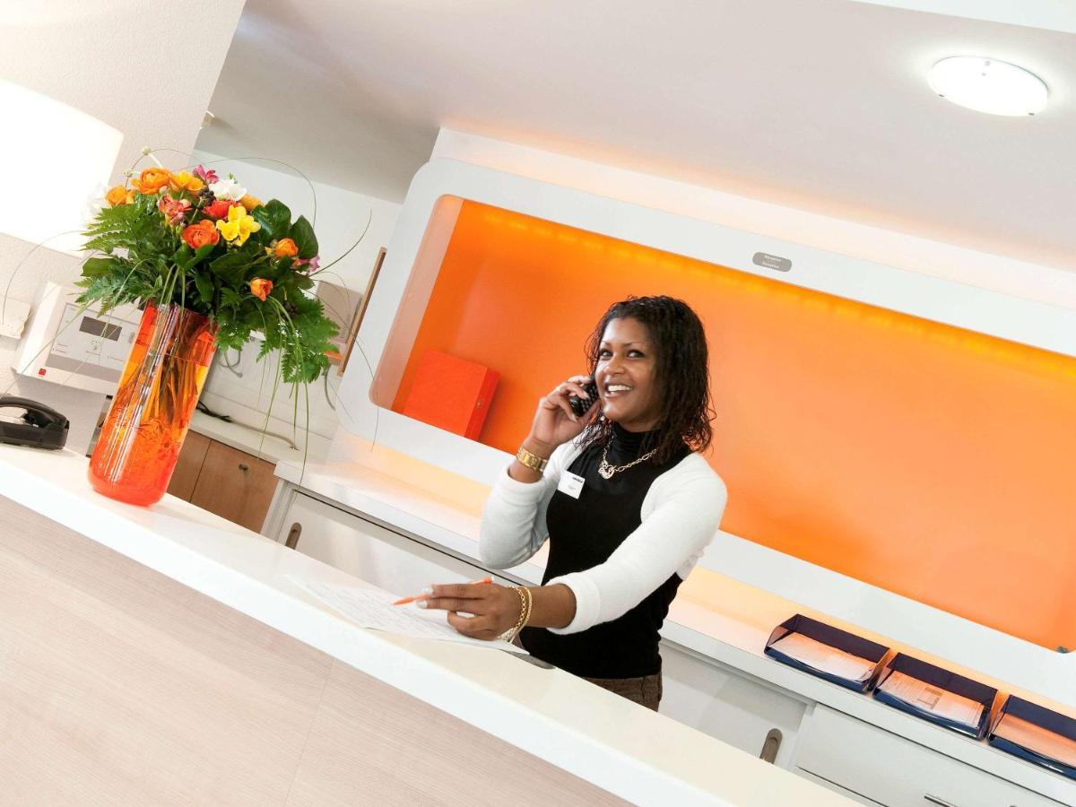 Ibis Budget Montauban Les Chaumes Exterior photo