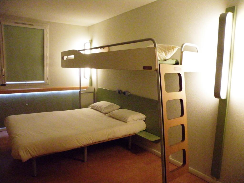 Ibis Budget Montauban Les Chaumes Room photo